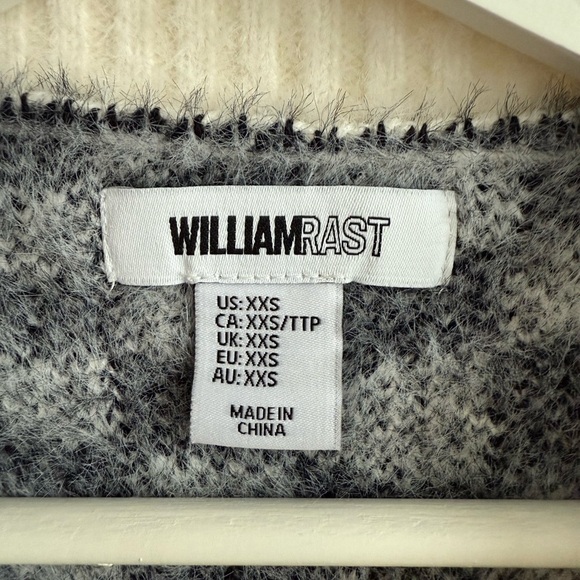 Black and White Sleeveless Crop Tank Top - Picture 4 of 6